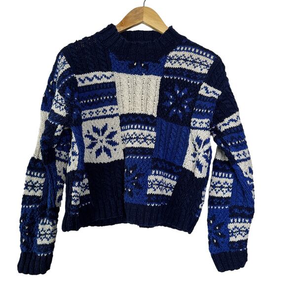 Jones New‎ York Sweater Womens Medium Petite Hand Knit Snowflake Cropped Cabin - Picture 1 of 7